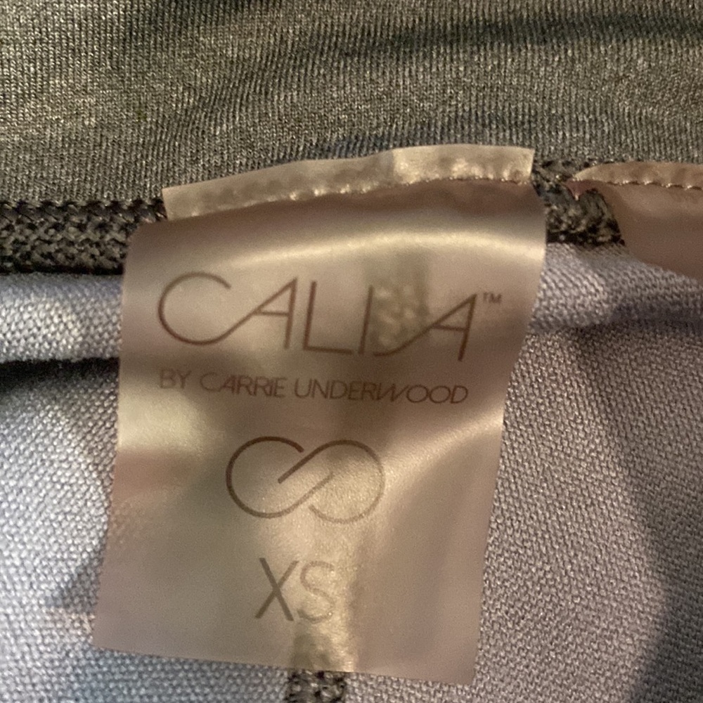 Calia by Carrie Underwood leggings. Size XS. Dark gray. Zip pocket on back - Picture 11 of 12